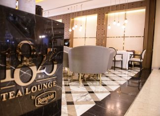 1823 Tea Lounge by Ronnefeldt