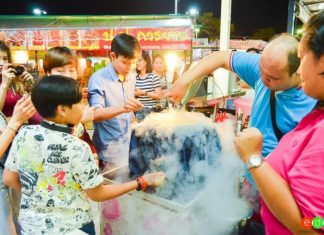 เจ๋งสุดๆ! ขนมควันทะลัก เจ้าแรกในเมืองไทย อยู่ที่นี่…นี่เอง