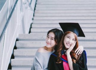 เบลล์ เขมิศรา ร่วมยินคู่จิ้นสุดซี้ ฝน ศนันธฉัตร รับปริญญา