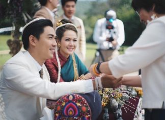 งานแต่งสุดอบอุ่นของ “เป๊ก & นิว” พร้อมด้วยบรรดาเพื่อนสนิทที่มาร่วมแสดงความยินดี