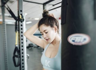 ก้อย รัชวิน กับลุคสปอร์ตเกิร์ล สวย เฮลตี้ แบบหวานใจนักวิ่ง