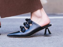 The Kitten Heel Mule