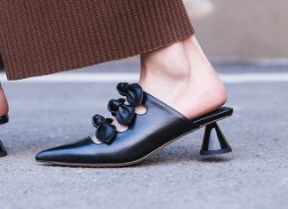The Kitten Heel Mule