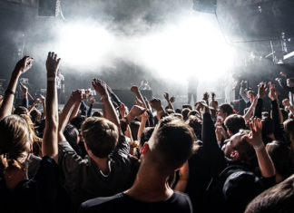 ฟิตร่างกายเพื่อไปเป็นติ่ง