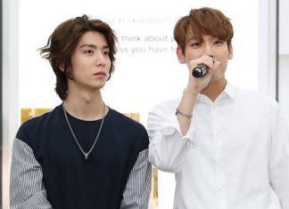 แฟนคลับกรี๊ดหนัก! กระทบไหล่ “อินซอง&ฮวียอง” ใกล้ชิดที่ It’S SKIN สาขา Centerpoiint at Siam Square