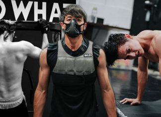 จัดมาให้ฟิน…ชวนส่องซิกแพค “เจมส์ จิรายุ”