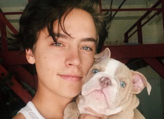 ทำความรู้จักกับ ‘Cole Sprouse’ นักแสดงหนุ่มเนื้อหอมจากภาพยนตร์รักโรแมนติก ‘FIVE FEET APART’