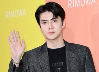 หล่อไร้ที่ติ! ‘Sehun-EXO’ ในอีเว้นท์เปิดตัวแบรนด์กระเป๋าสุดหรู ‘Rimowa’