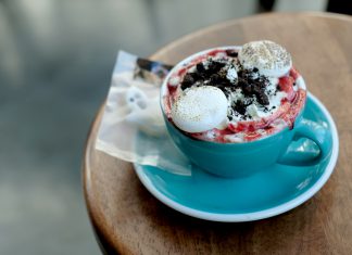 Monster Parade ต้อนรับค่ำคืนแห่งพระจันทร์เต็มดวง จาก GTH Good Thingz Happen