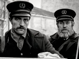 ‘Robert Pattinson’ เผยต้องอาเจียนให้อินกับบทในภาพยนตร์แนวระทึกขวัญ ‘The Lighthouse’