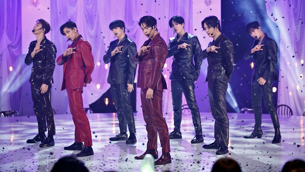 "GOT7" Comeback Stage ยอดวิวพุ่งสูงอย่างต่อเนื่อง - KAZZ Magazine