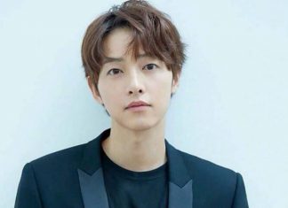 ‘Song Joong Ki’ บินกลับเกาหลี! หลัง COVID-19 ทำกองถ่ายภาพยนตร์ ‘Bogotá’ ยกกองกระทันหัน