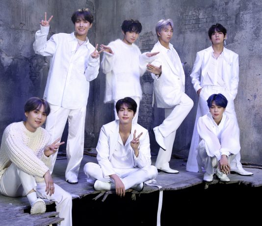 ‘BTS’ คือศิลปิน K-POP กลุ่มแรกที่ครองอันดับ 1 ชาร์ตยอดขายอัลบั้ม Oricon ในช่วงครึ่งปีแรกของปี 2020