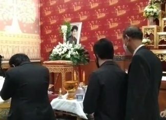 พิธีรดน้ำศพ”อ๊อด คีรีบูน”นักร้องยุค 80 มะเร็งสมองคร่าชีวิตในวัย 57