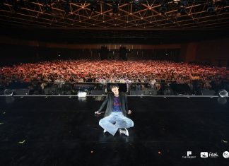 กลั้นน้ำตาไม่ไหว! “อันฮโยซอบ” รู้แล้วทำไมต้องร้องให้บนเวที เอเชียทัวร์ <เดอะ เพรสเซนต์ โชว์> “เฮียร์ แอนด์ นาว” ดีงามทำหัวใจพองโต