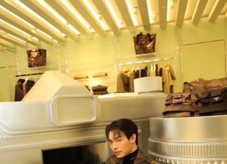 ฮอตเวอร์! “วิน เมธวิน” PRADA Ambassador บินตรงฮ่องกง ร่วมงาน “PRADA Reporter Pop-Up store” แฟนๆ แห่ต้อนรับสุดอบอุ่น