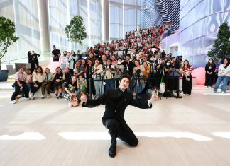 สยามพารากอนฉลองตรุษจีนสุดยิ่งใหญ่ คว้า “หลินอี” พระเอกหนุ่มชื่อดังจากแดนมังกรบินตรงร่วมงาน “Siam Paragon Golden Prosperous Chinese New Year 2024”