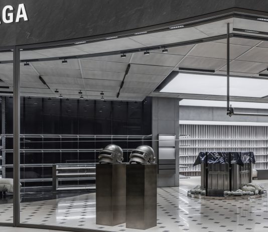 BALENCIAGA | PUBG AT SIAM PARAGON STORE IN BANGKOK